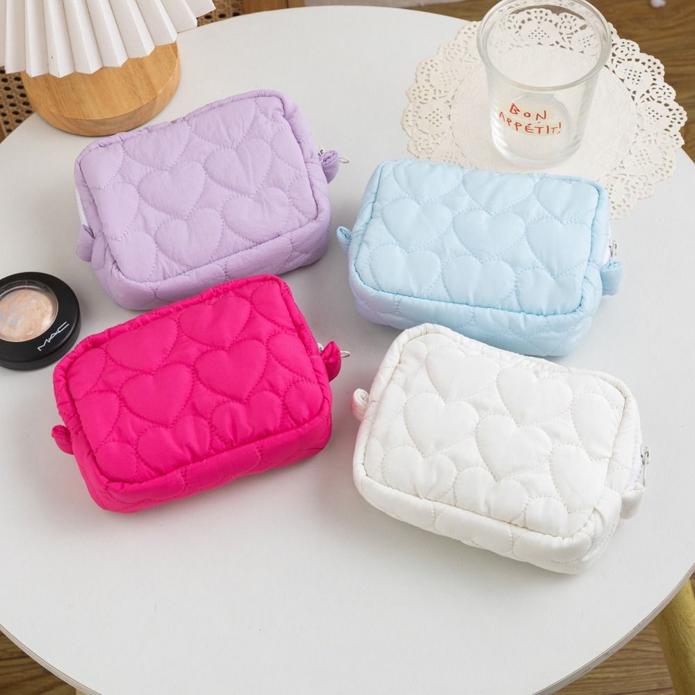 Cosmetic Bags - حقيبة مستحضرات تجميل صغيرة جديدة بتصميم
