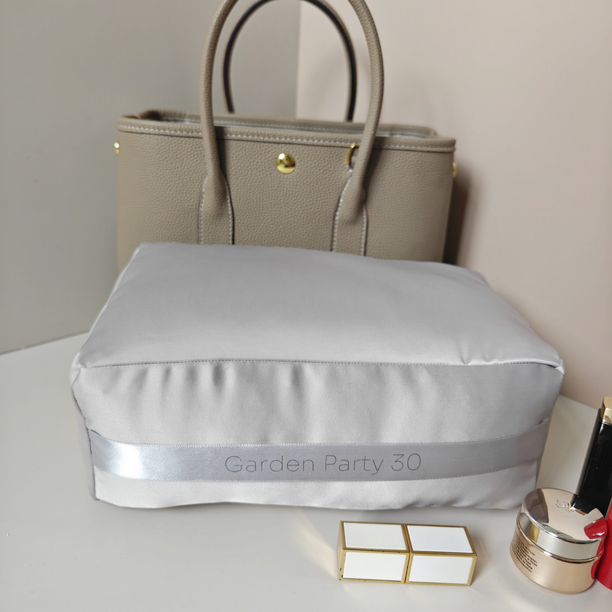 يناسب حقيبة H Garden Party 30  - مراجعة Handbags وسعره